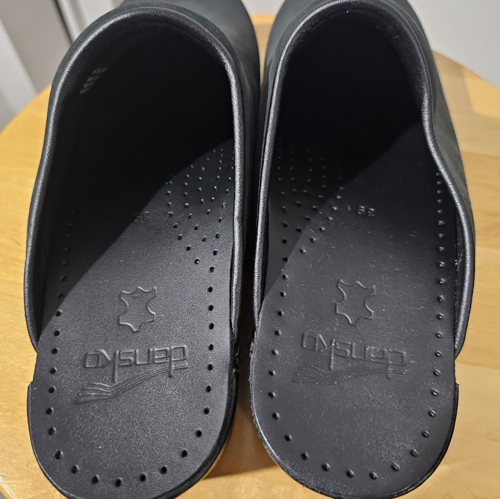Dansko clogs - Picture 6 of 9
